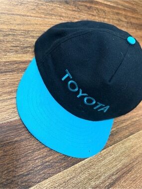 Vintage Y2K Toyota Black and Teal Snapback Hat - Branded Men’s Cap